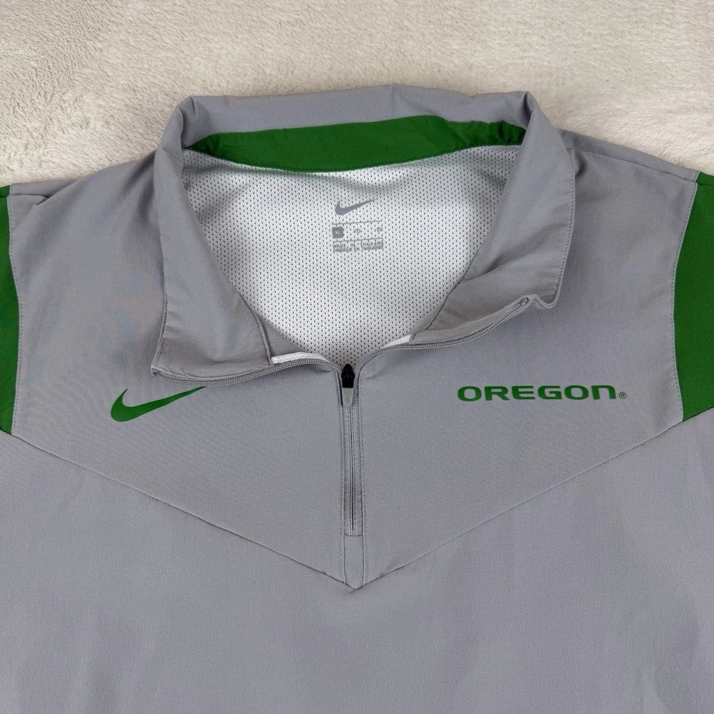 Oregon Ducks Grey Nike Football Sideline Lightweight Pullover Jacket Men's XL‎